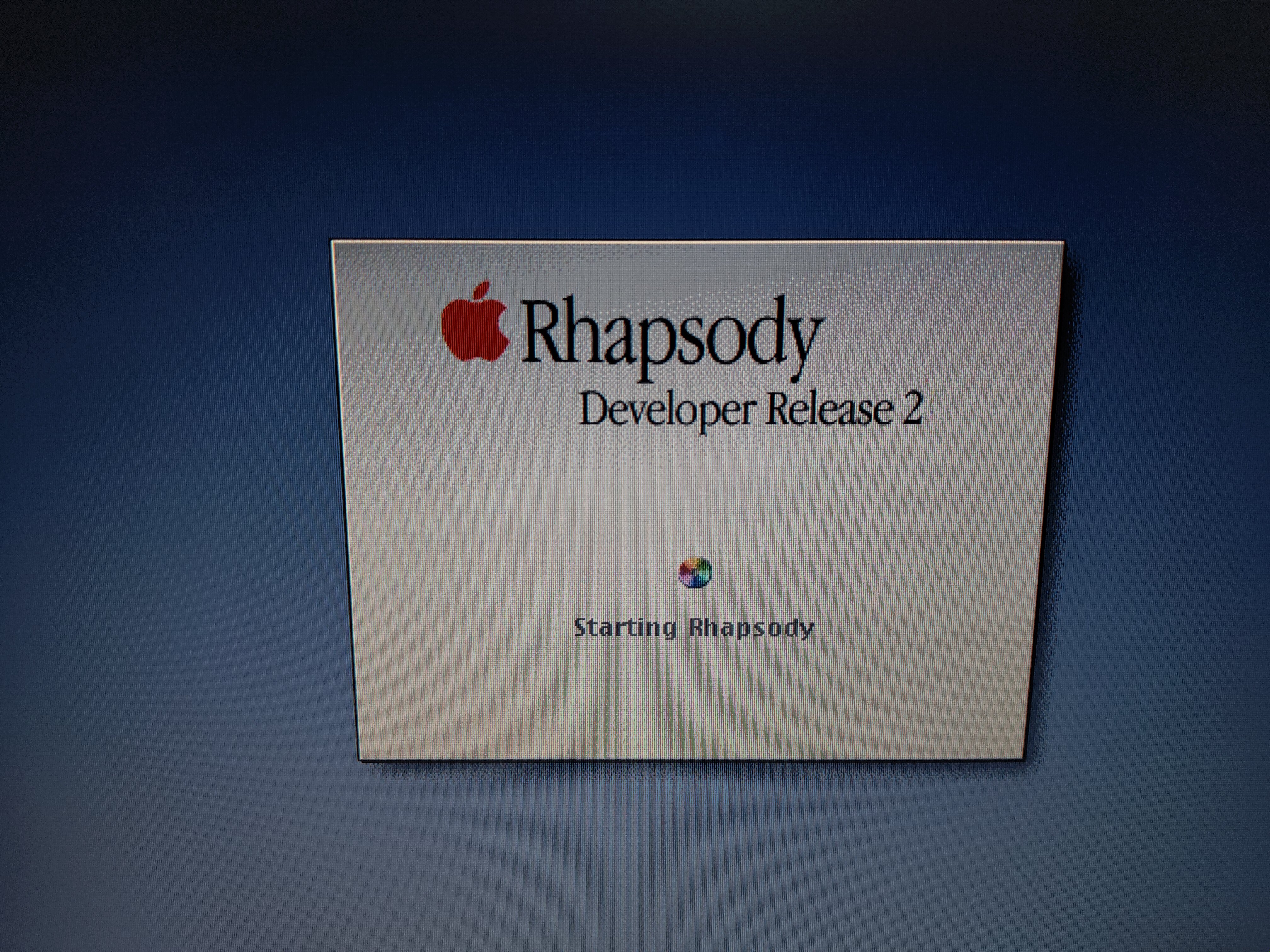 在PowerBook 3400c上品尝Rhapsody DR2系统